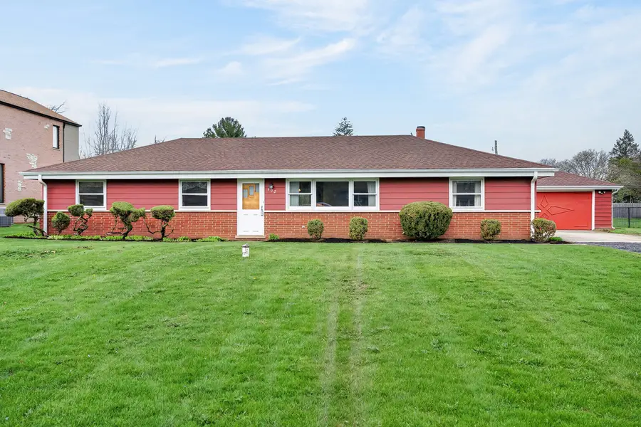 102 W Elaine Circle, Prospect Heights, IL 60070 - #2