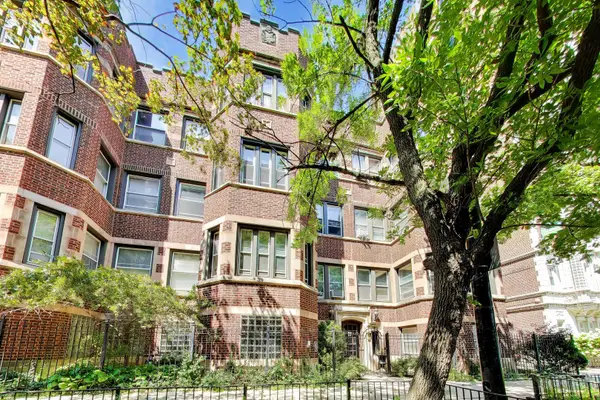 Address Withheld By Seller, Chicago, IL 60626