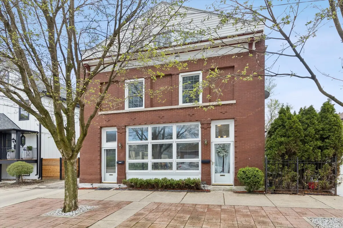 4217 W Grace Street, Chicago, IL 60641 - #1