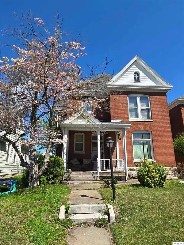 1019 Madison St., Quincy, IL 62301