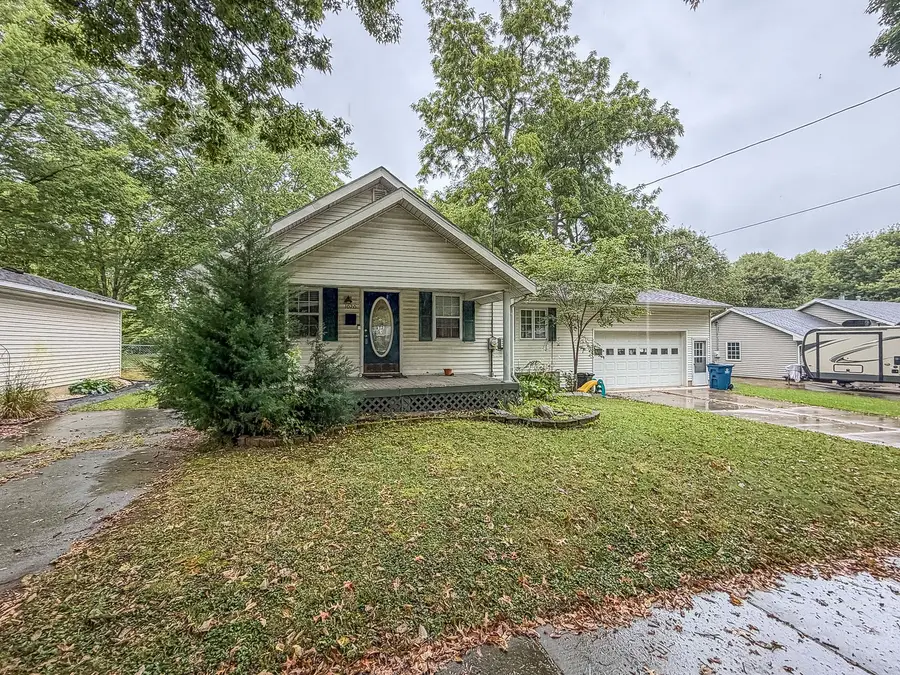 1020 N Walnut Street, Monticello, IL 61856 - #2