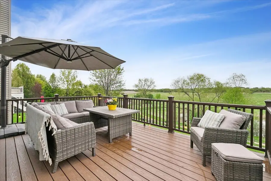 1816 Prairie Ridge Circle, Lindenhurst, IL 60046 - #3