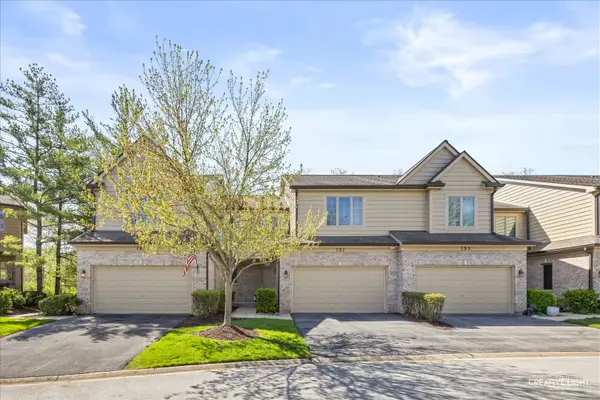 151 Santa Fe Lane, Willow Springs, IL 60480