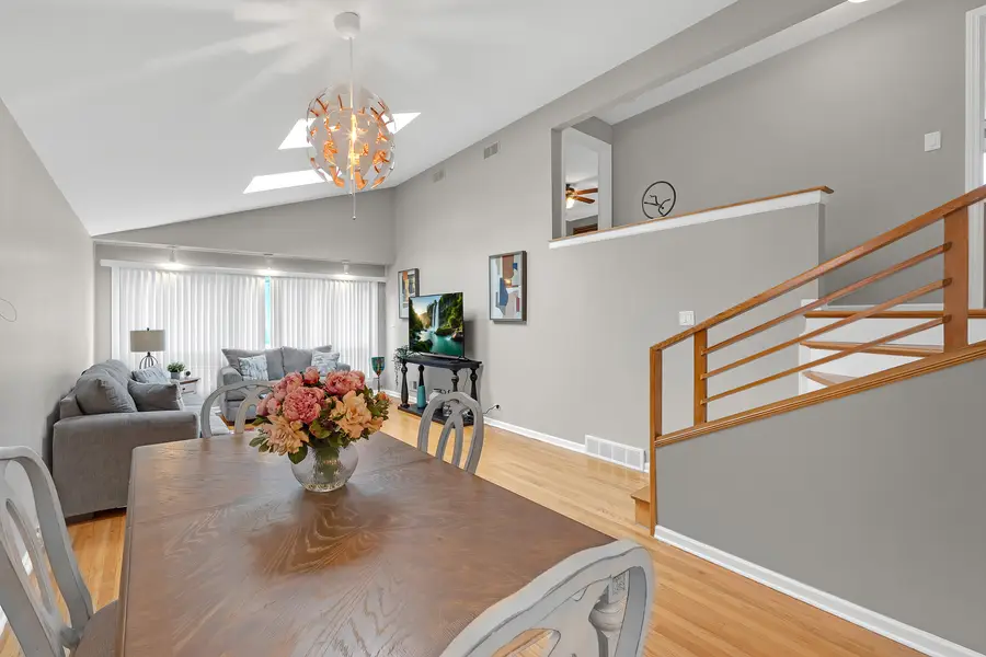 9349 Morgan Avenue, Evanston, IL 60203 - #2