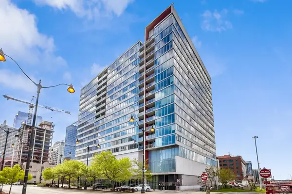 659 W Randolph Avenue #1716, Chicago, IL 60661