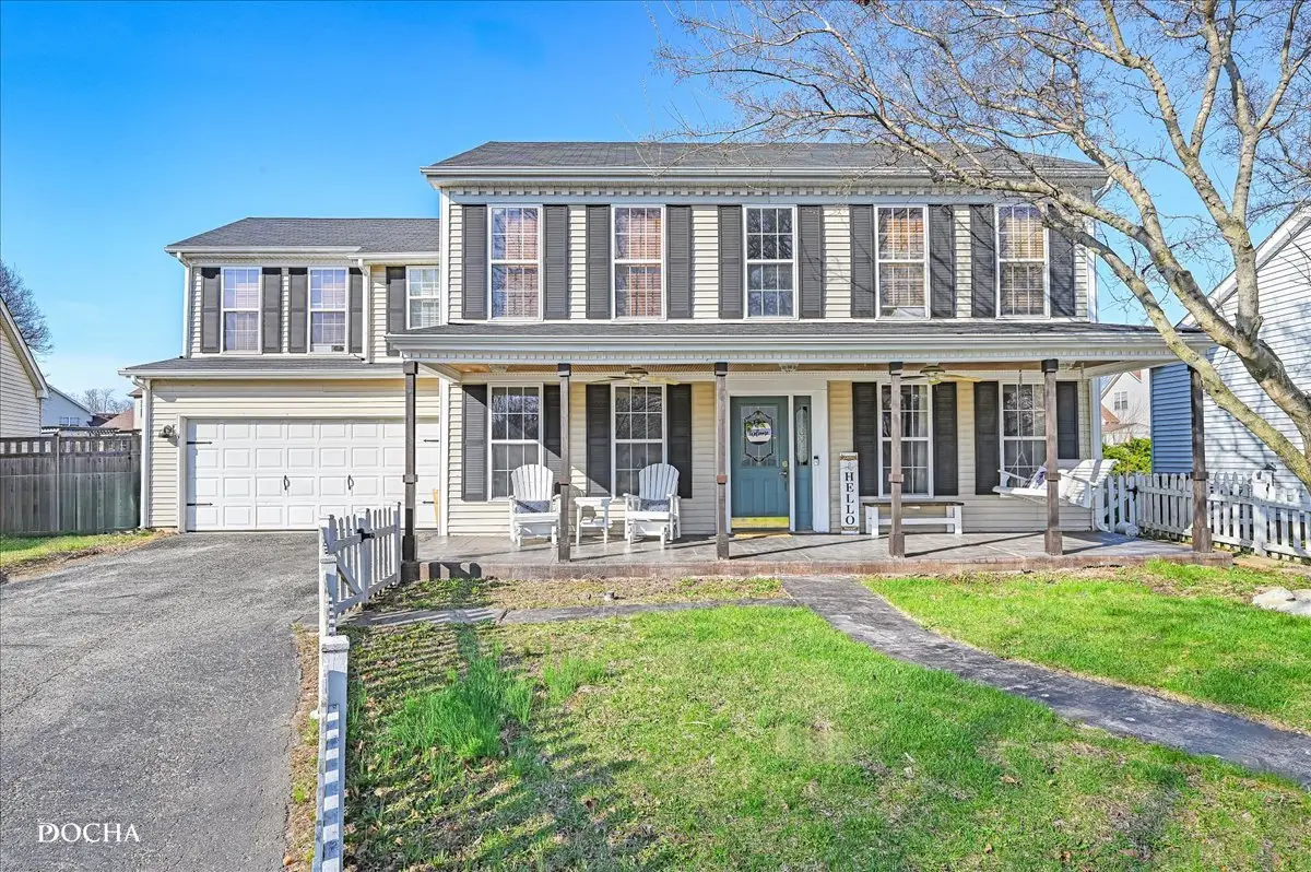 123 Eisenhower Drive, Oswego, IL 60543 - #1