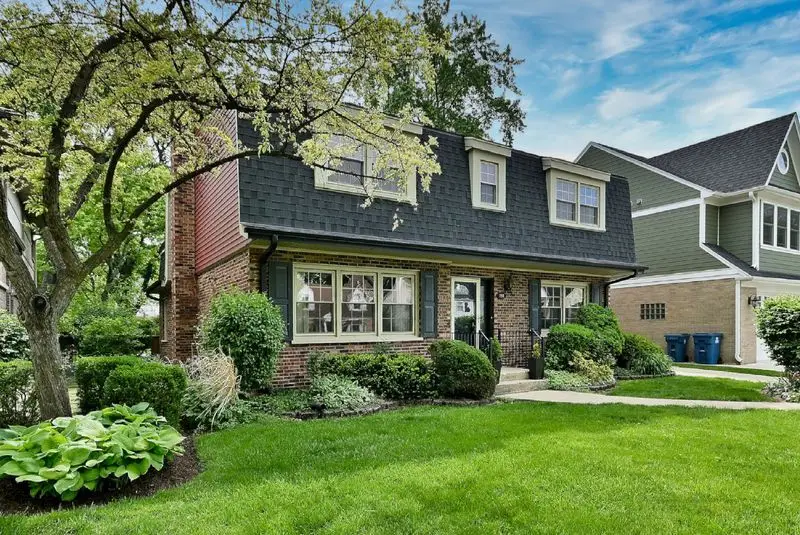191 S Hawthorne Avenue, Elmhurst, IL 60126 - #2