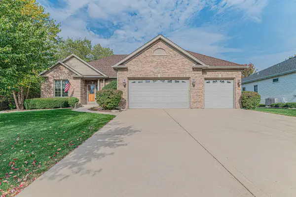 236 Schmidt Drive, Hampshire, IL 60140