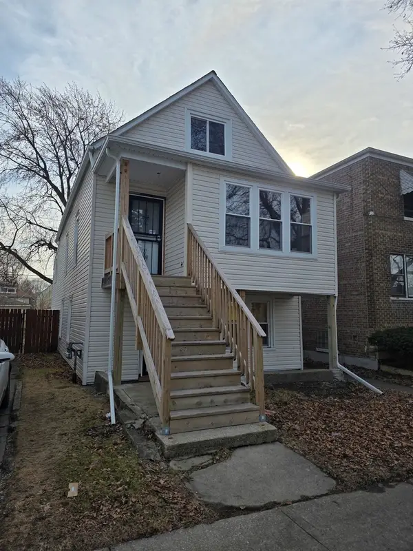 8549 S Kingston Avenue, Chicago, IL 60617