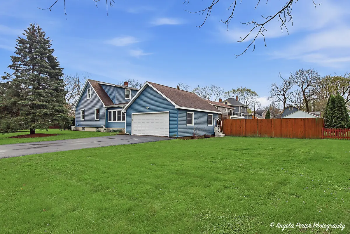 937 Wicker Street, Woodstock, IL 60098 - #1