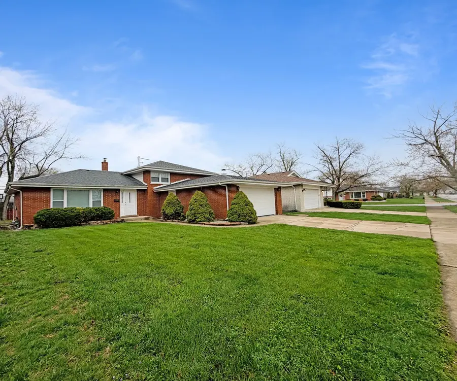 1118 E 169th Street, South Holland, IL 60473 - #3