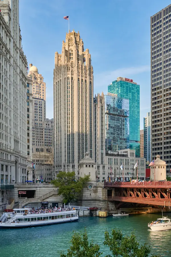 435 N Michigan Avenue #414, Chicago, IL 60611