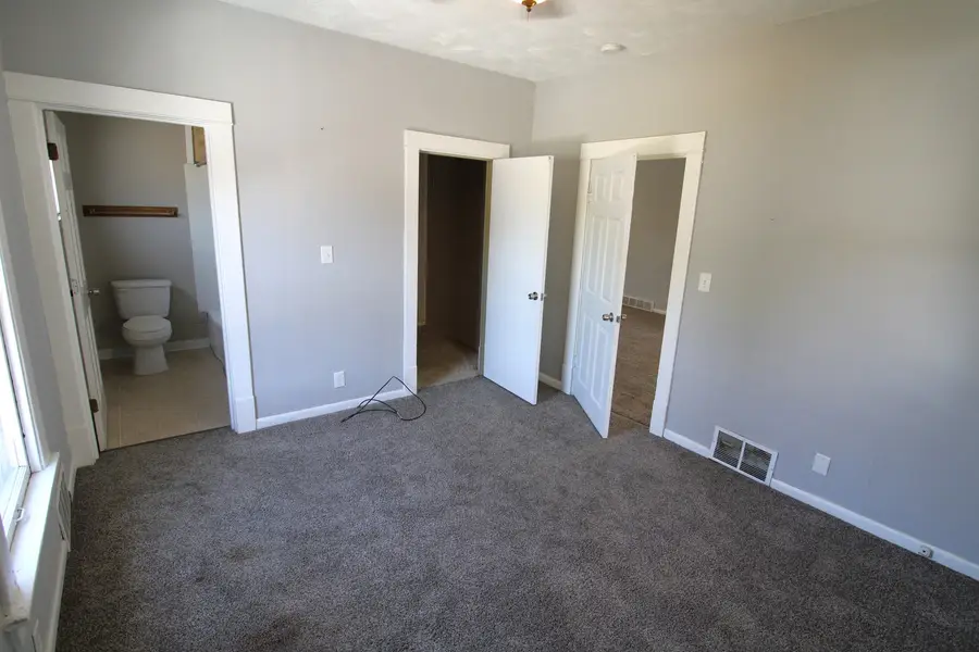 4519 4th Avenue, Moline, IL 51265 - #3