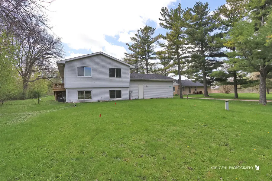 28903 W South Drive, Lakemoor, IL 60051 - #2