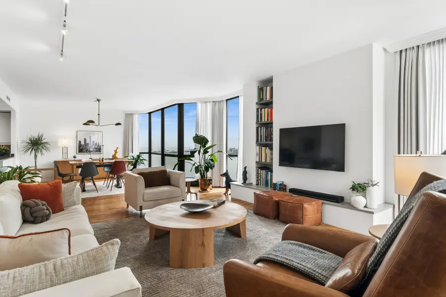 990 N Lake Shore Drive #16C, Chicago, IL 60611 - #2