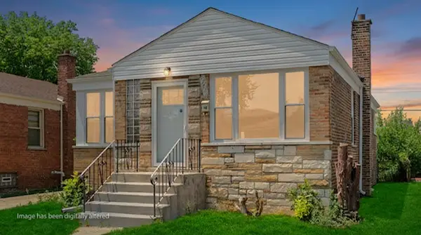 Address Withheld By Seller, Calumet Park, IL 60827