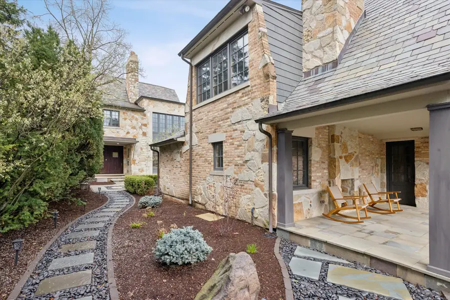 132 S Park Avenue, Hinsdale, IL 60521 - #2