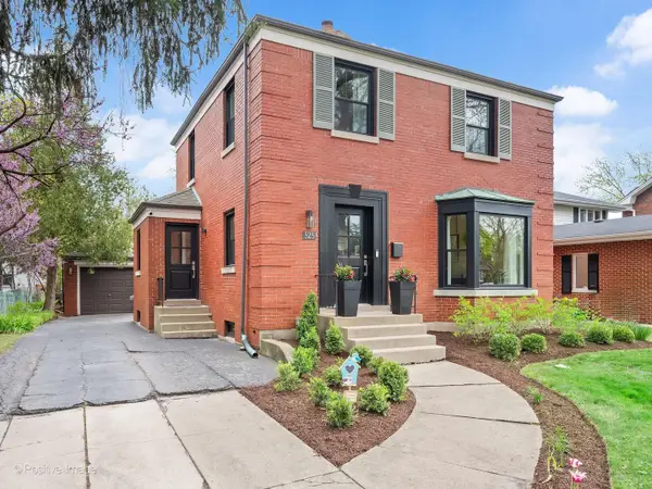 525 N Stone Avenue, La Grange Park, IL 60526