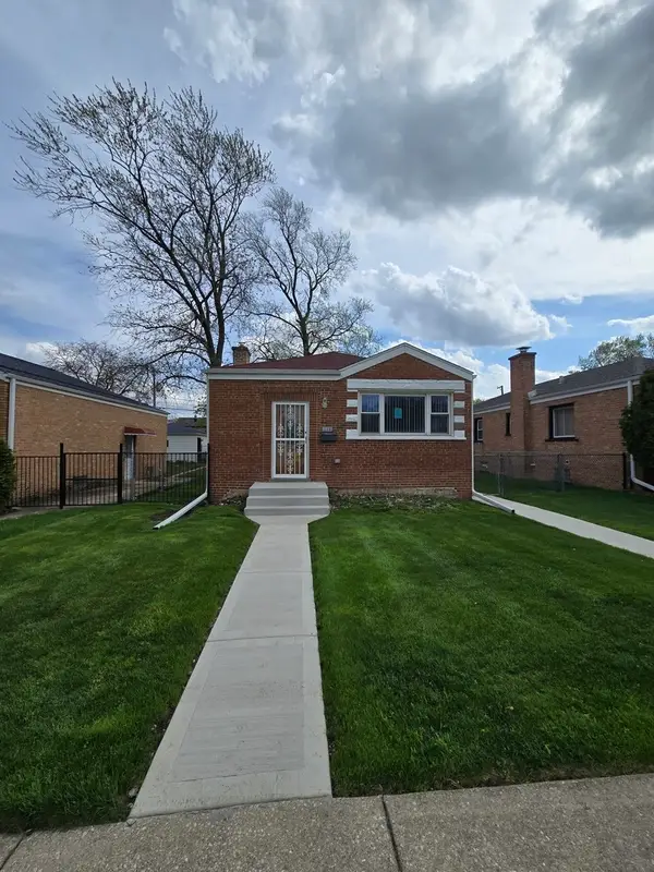 3416 Adams Street, Bellwood, IL 60104