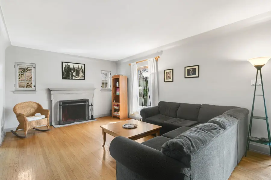 Address Withheld By Seller, Riverside, IL 60546 - #3