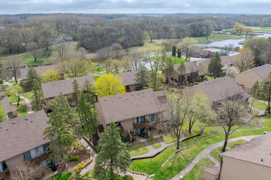 28 Jamaica Colony #3, Fox Lake, IL 60020 - #2