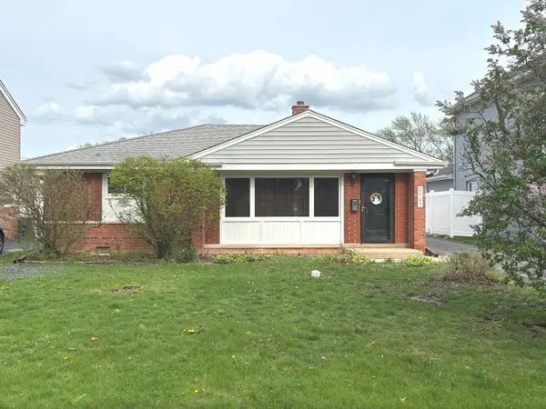 8303 N Washington Street, Niles, IL 60714