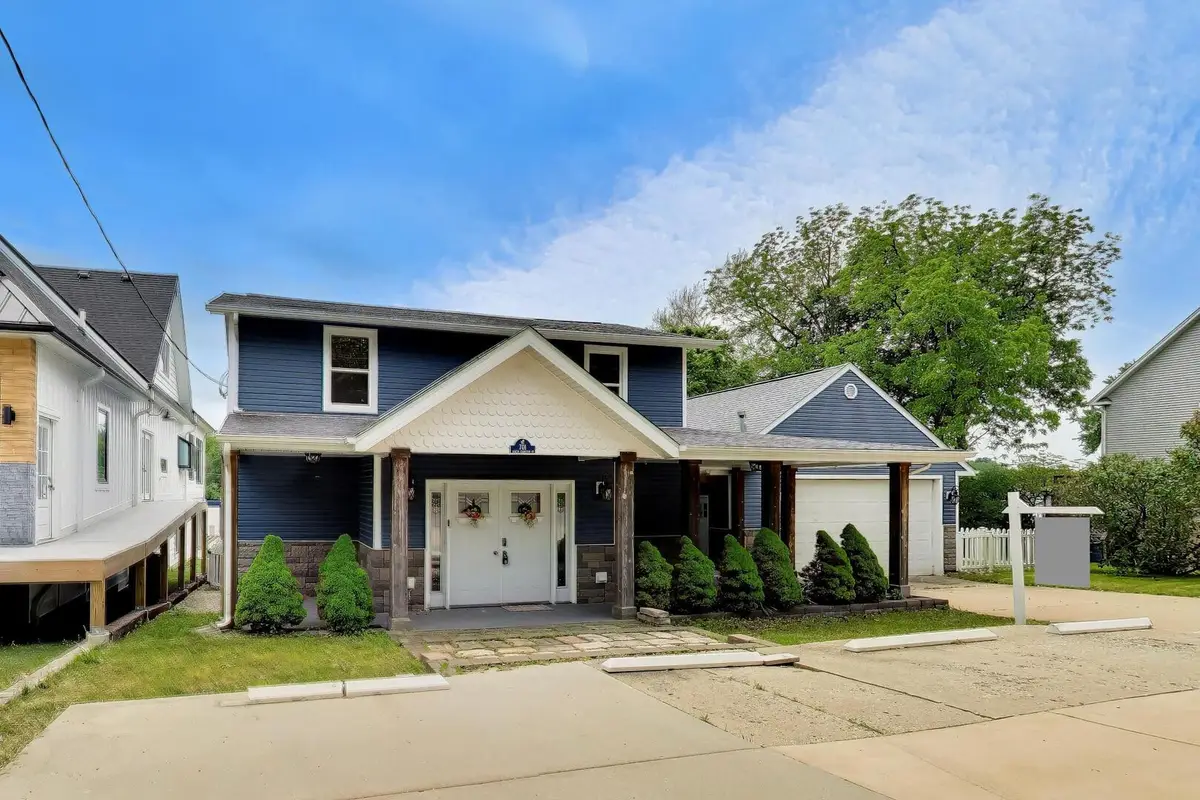 701 N Harrison Street, Algonquin, IL 60102 - #1