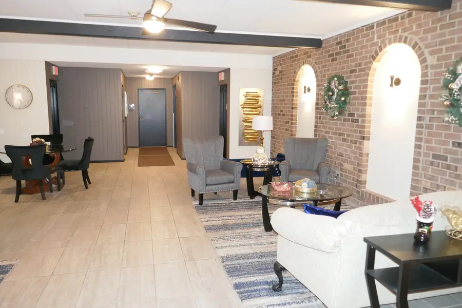 603 S River Road #2M, Des Plaines, IL 60016 - #2