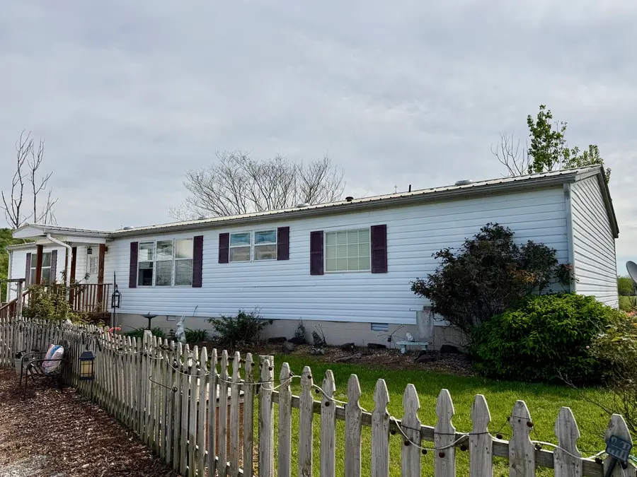 2025 Central Hill Road, Grantsburg, IL 62943 - #2