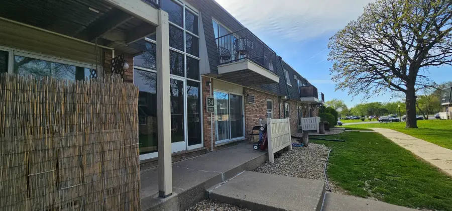 9958 S 84th Terrace #206, Palos Hills, IL 60465 - #3