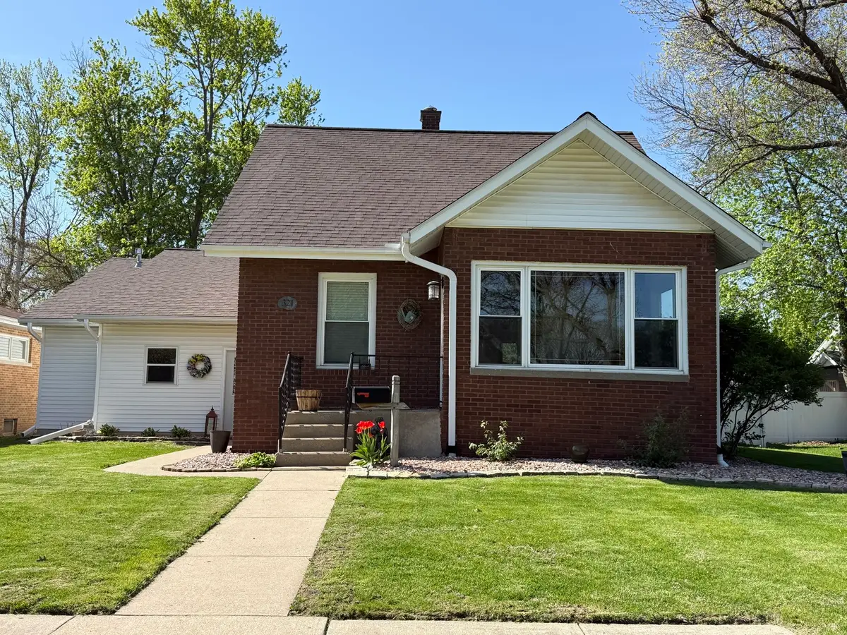 321 W South Street, Dwight, IL 60420 - #1