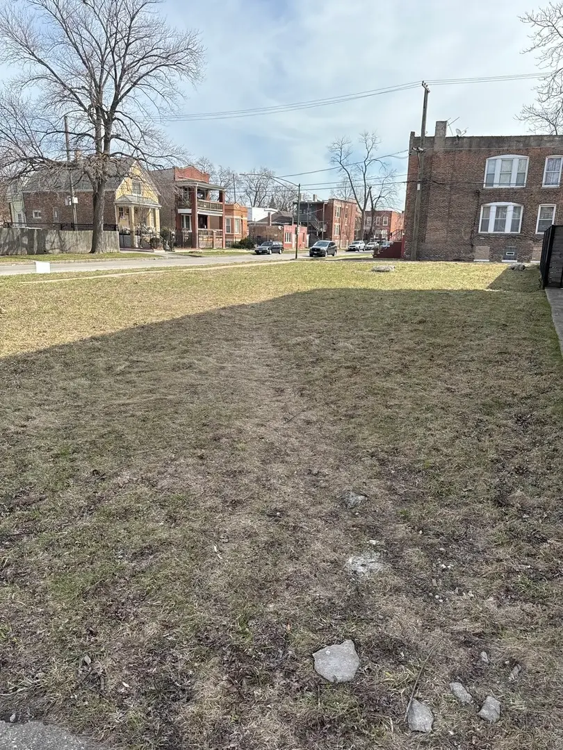 201 E 70th Street, Chicago, IL 60637 - #3