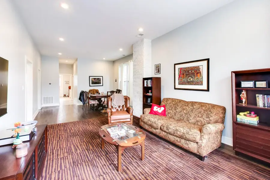 3519 N Seminary Avenue, Chicago, IL 60657 - #3