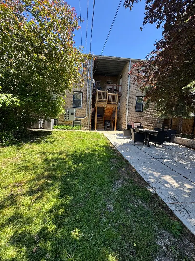 3346 N Central Park Avenue, Chicago, IL 60618 - #3