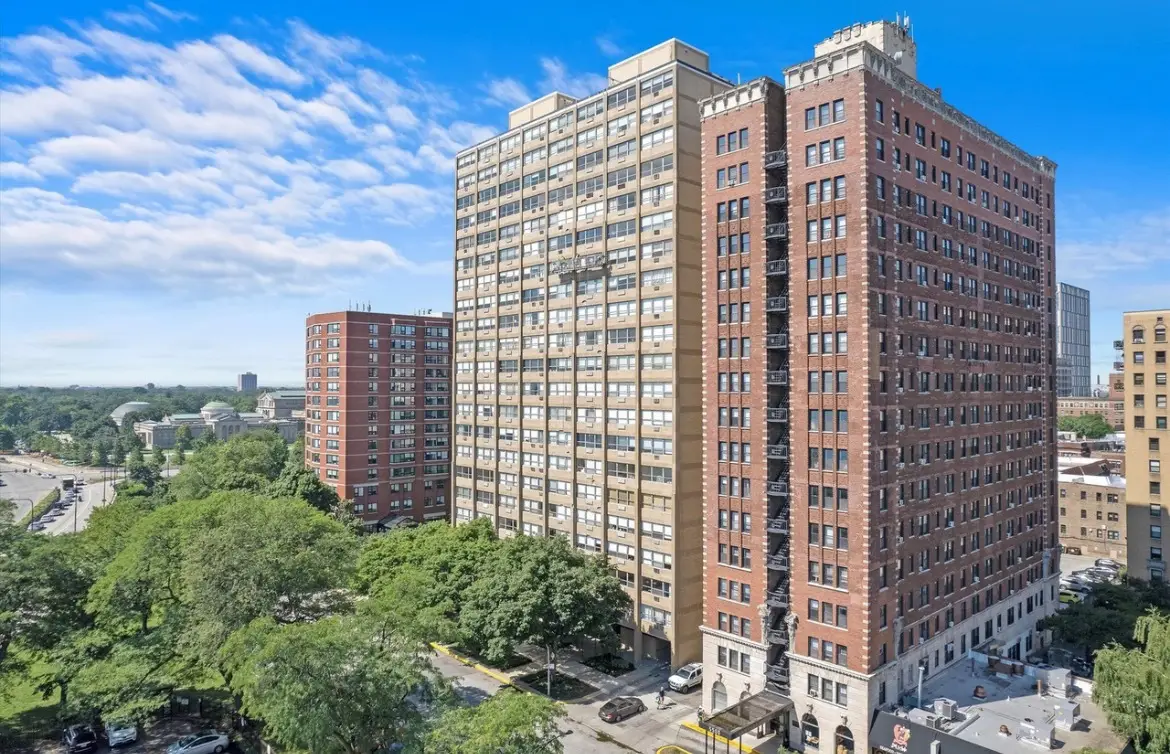 5530 S Shore Drive #5B, Chicago, IL 60637 - #1