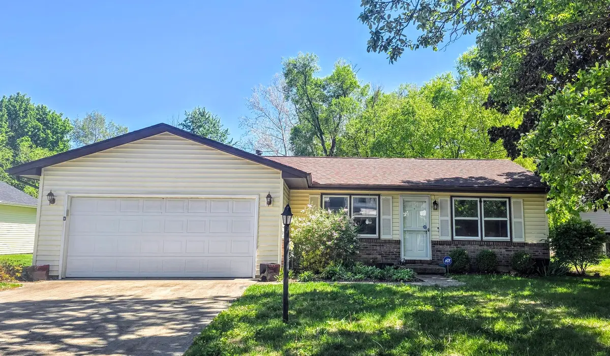 2509 Southwood Drive, Champaign, IL 61821 - #1