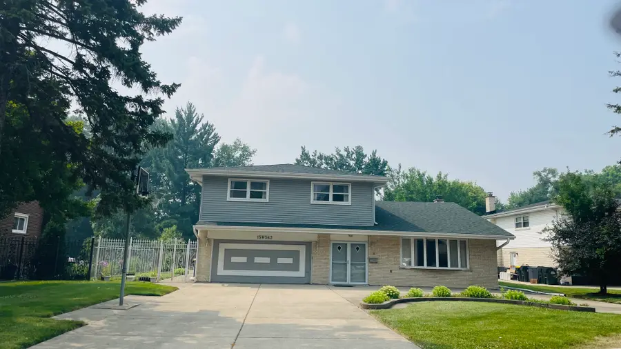 15W563 Diversey Avenue, Elmhurst, IL 60126 - #2