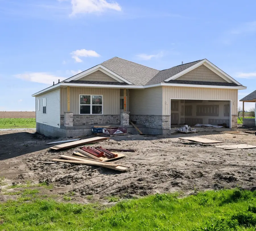 445 Rhonda Road, New Liberty, IA 52765 - #3