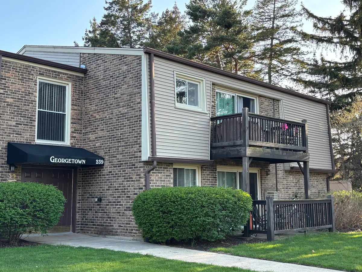 239 W Cornell Avenue #102, Palatine, IL 60067 - #1