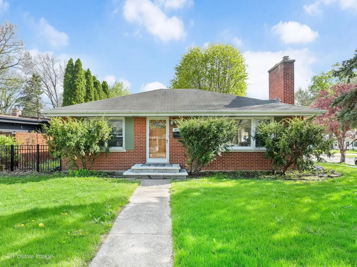 405 Greenfield Avenue, Glen Ellyn, IL 60137 - #1