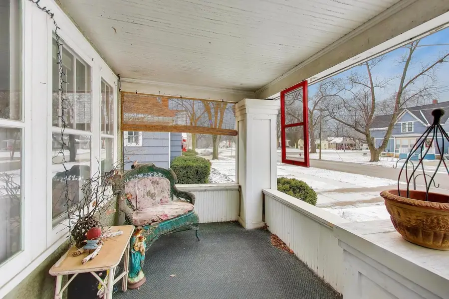 444 S Elmwood Drive, Aurora, IL 60506 - #2