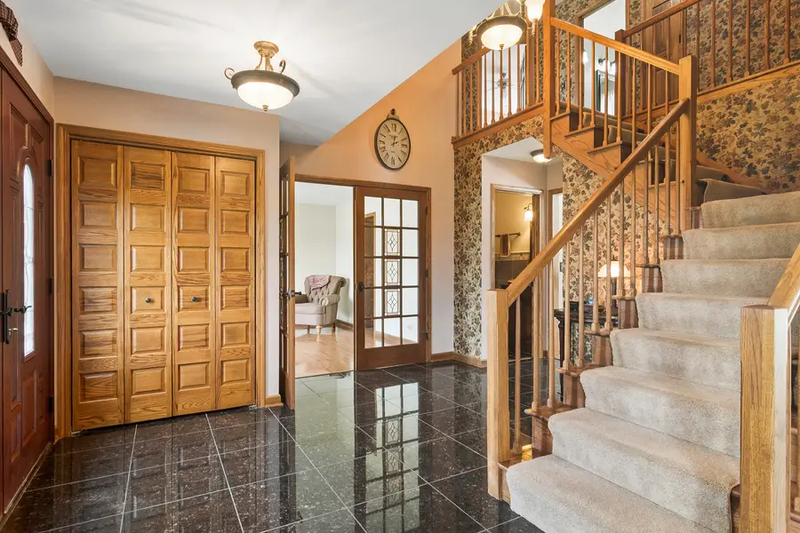 305 Anne Court, Prospect Heights, IL 60070 - #2