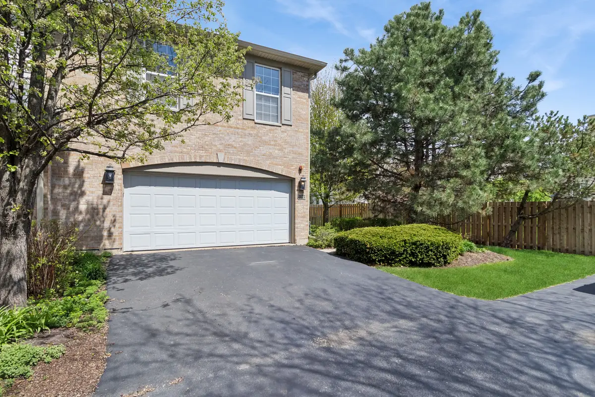 2075 Ivy Ridge Drive, Hoffman Estates, IL 60192 - #1