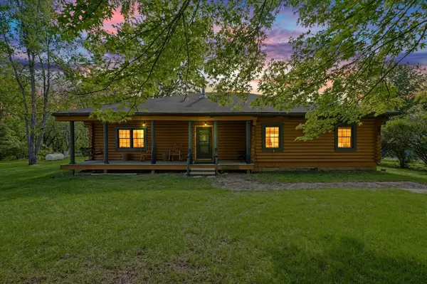 2431 N 1450 East Road, White Heath, IL 61884