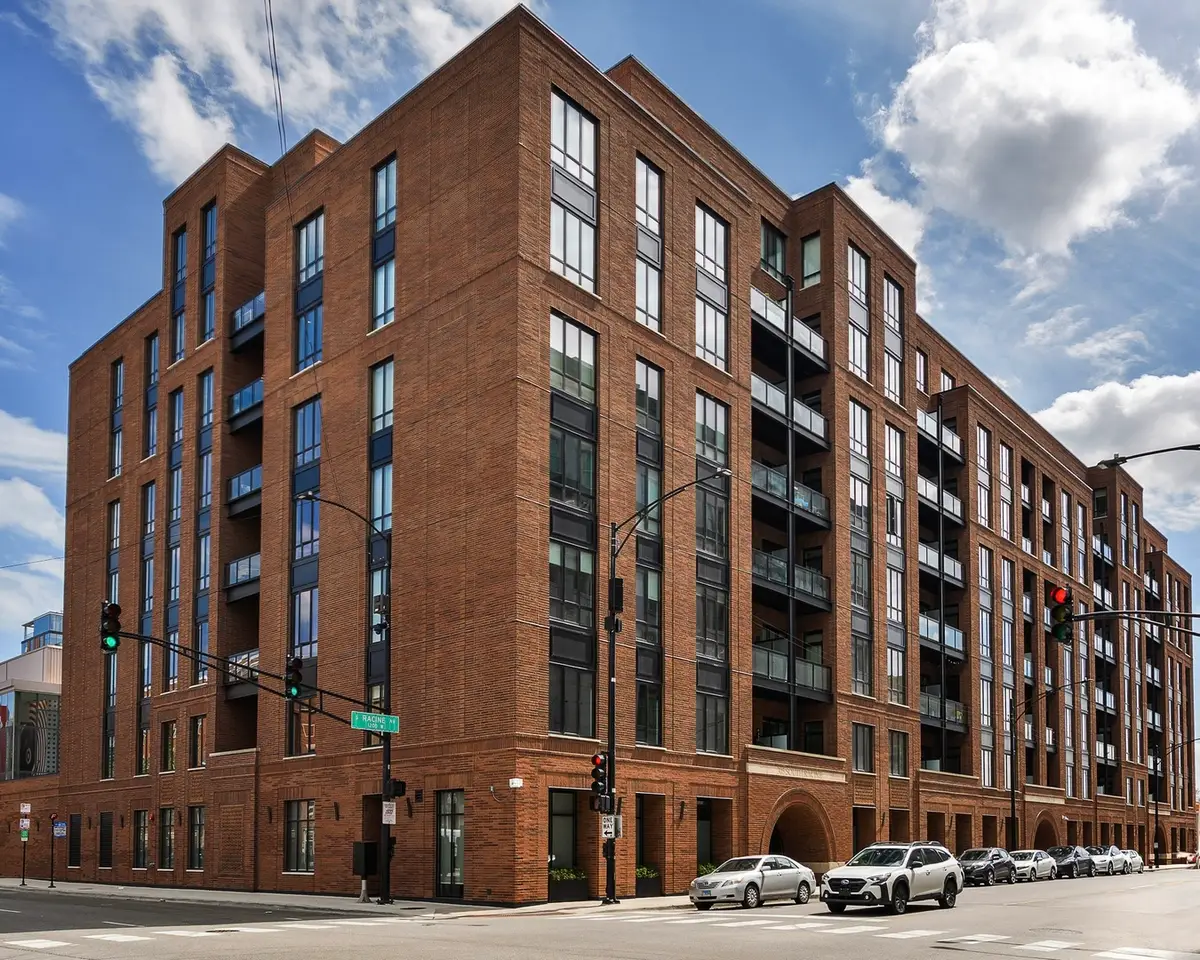 305 S Racine Avenue #2A, Chicago, IL 60607 - #1