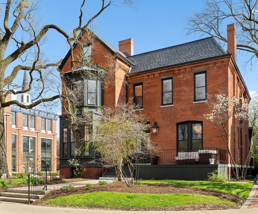 835 W Chalmers Place, Chicago, IL 60614 - #2