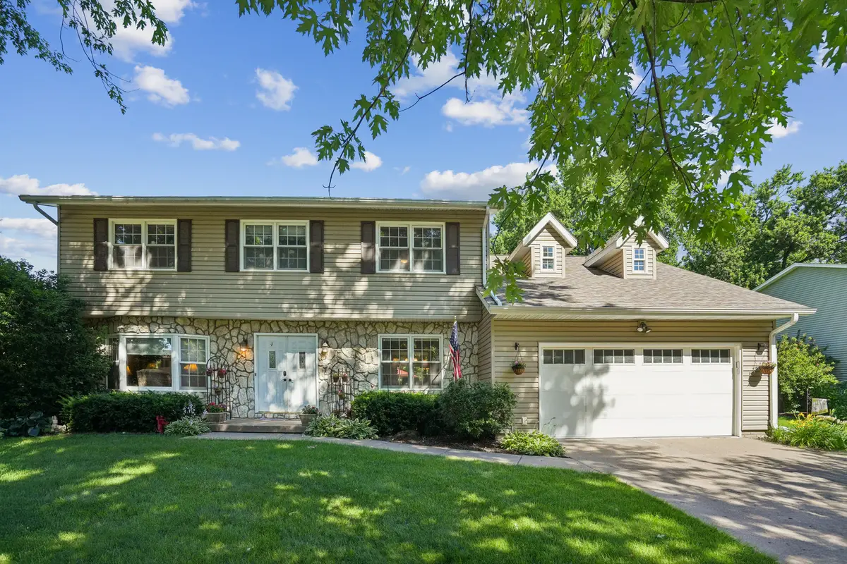 4340 Edwards Court, Davenport, IA 52807 - #1