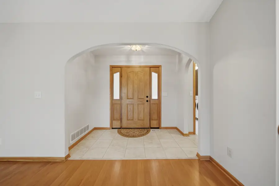 307 Portage Lane, Dixon, IL 61021 - #3