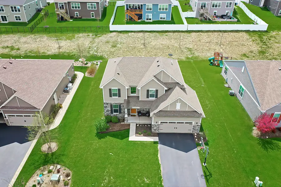1127 Williamsbury Drive, Crystal Lake, IL 60012 - #2