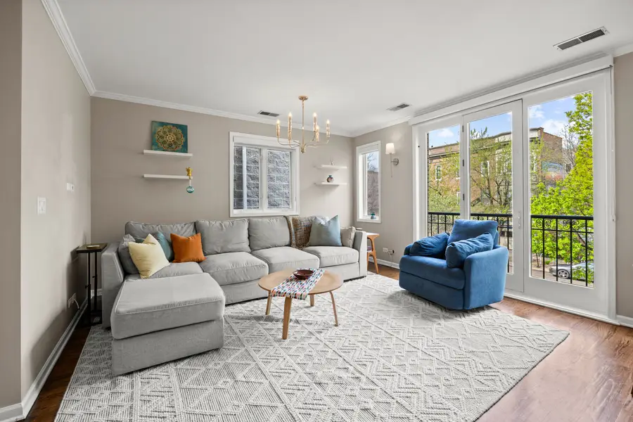 3041 N Racine Avenue #2, Chicago, IL 60657 - #3